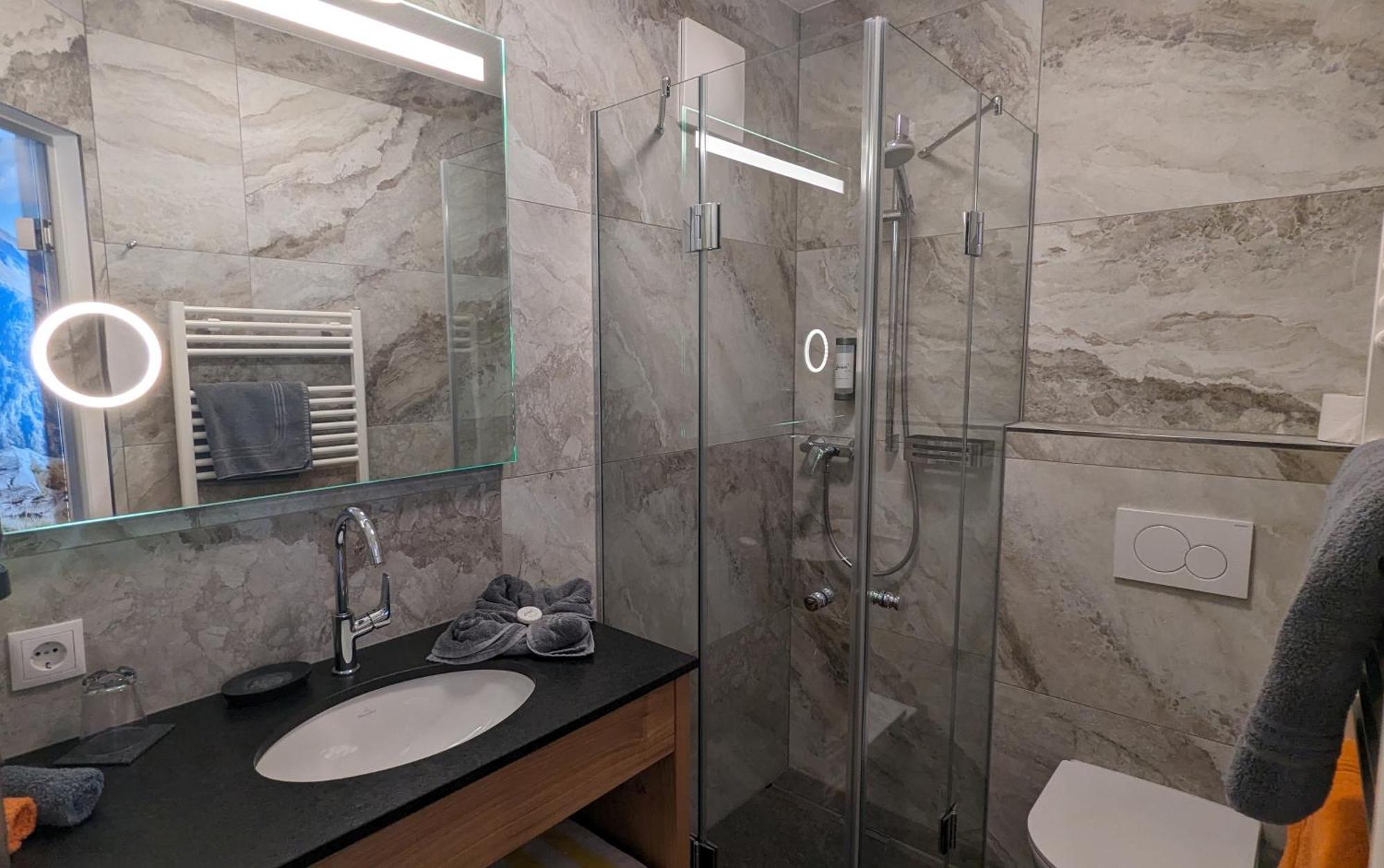 Landhaus Lexner Tux Phòng bức ảnh